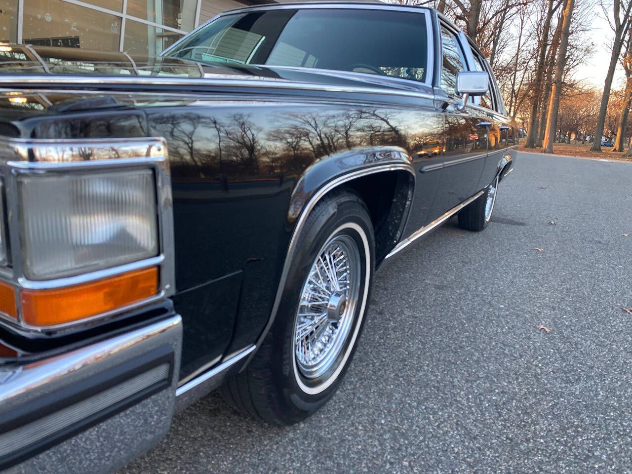 1987 Cadillac Fleetwood for sale at Vintage Motors USA in Roselle, NJ