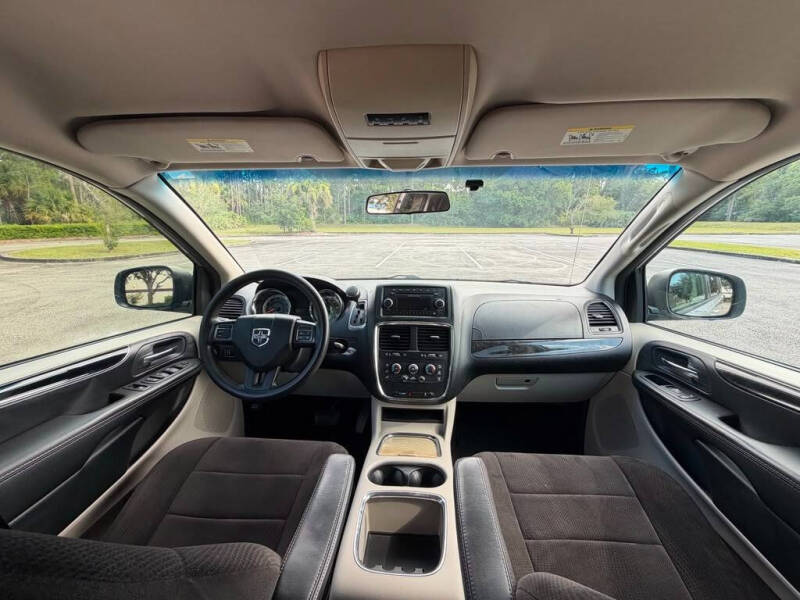2012 Dodge Grand Caravan SXT