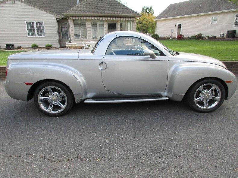 2005 Chevrolet SSR LS