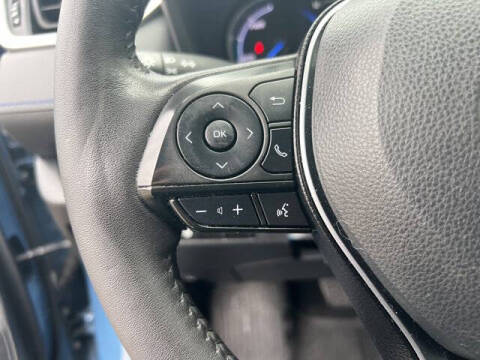 2023 Toyota RAV4 Hybrid SE