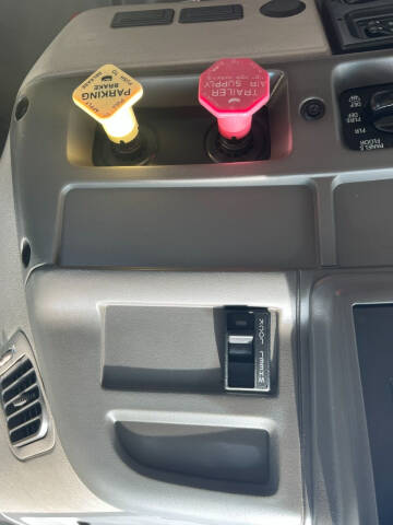 2005 Sterling Acterra