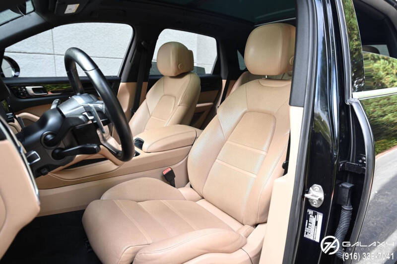 2019 Porsche Cayenne S