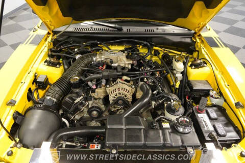 2004 Ford Mustang GT Deluxe
