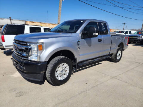 2020 Ford F-250 Super Duty for sale at J & J Auto Sales in Sioux City IA