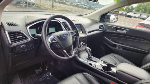 2018 Ford Edge Titanium