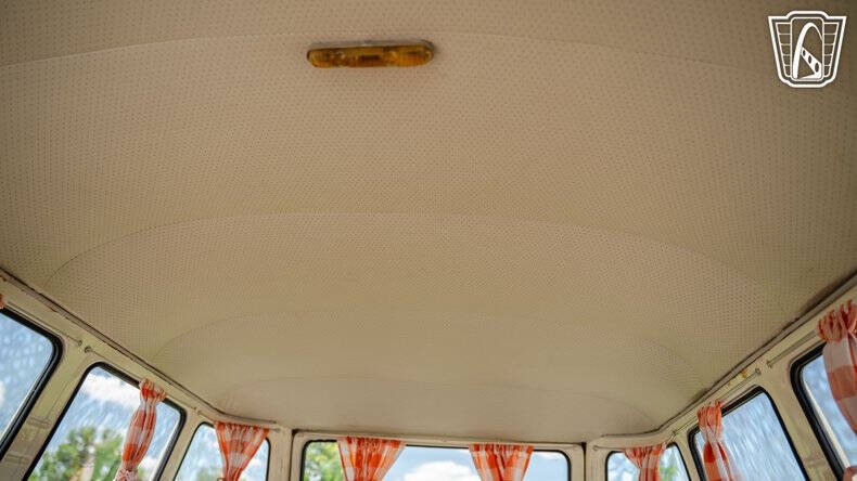 1975 Volkswagen Bus