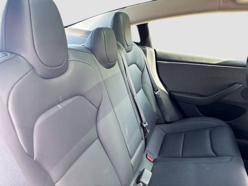 2025 Tesla Model 3 Long Range