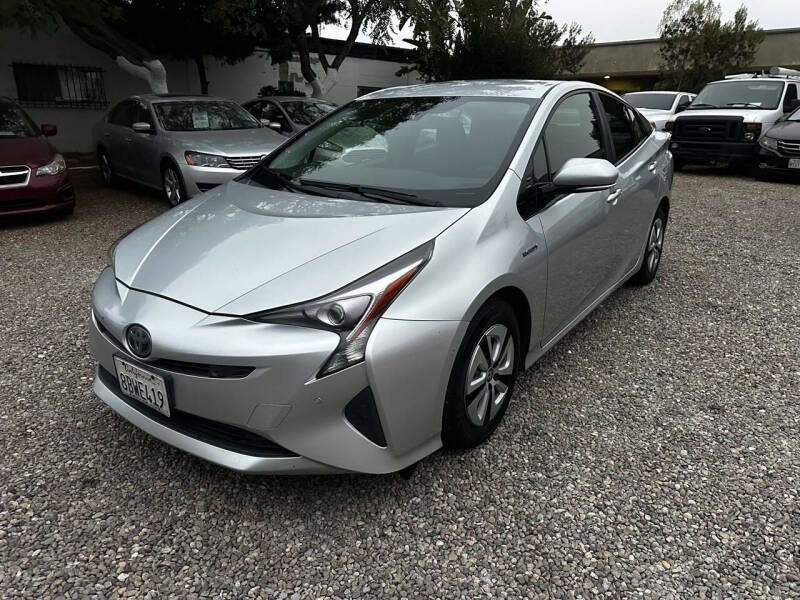 2017 Toyota Prius Two photo 2