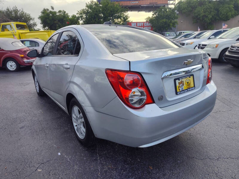 2016 Chevrolet Sonic LT Auto