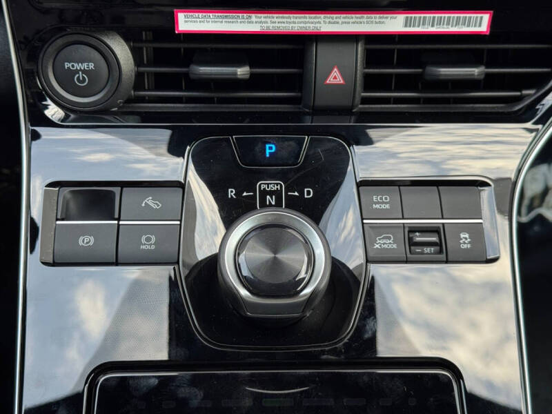 2024 Toyota bZ4X XLE