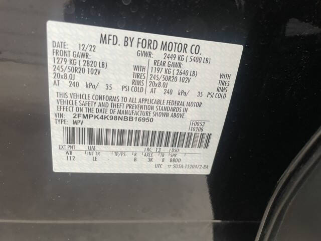 2022 Ford Edge Titanium