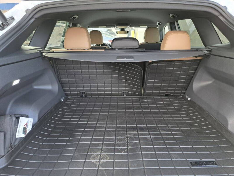 2026 Volkswagen Atlas Cross Sport SE