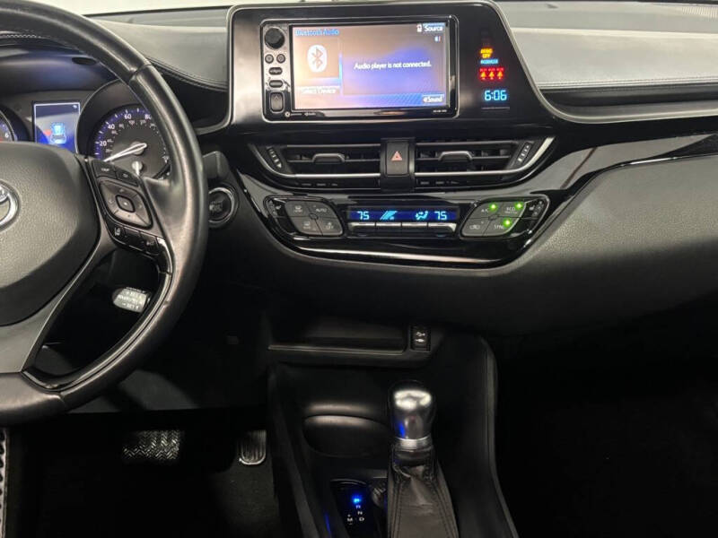 2018 Toyota C-HR XLE