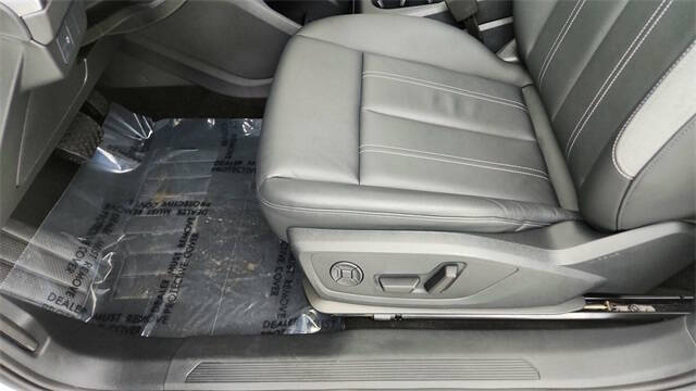 2025 Audi Q4 e-tron Premium Plus 45