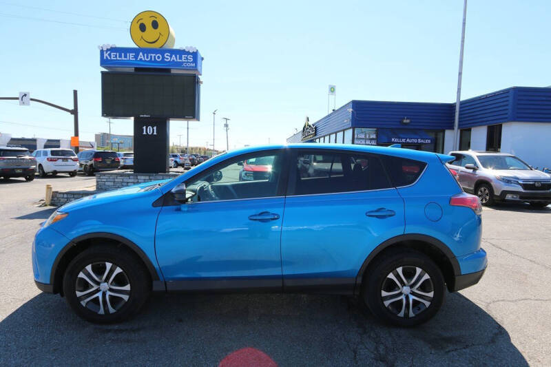 2018 Toyota RAV4 LE