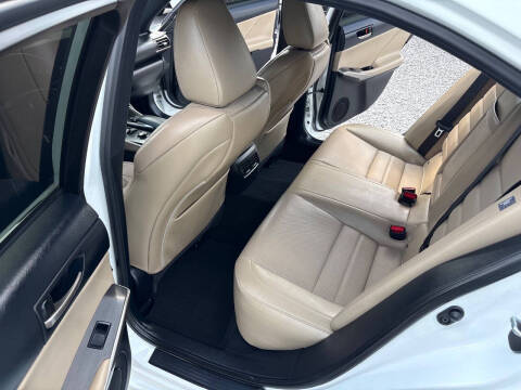2020 Lexus IS 300