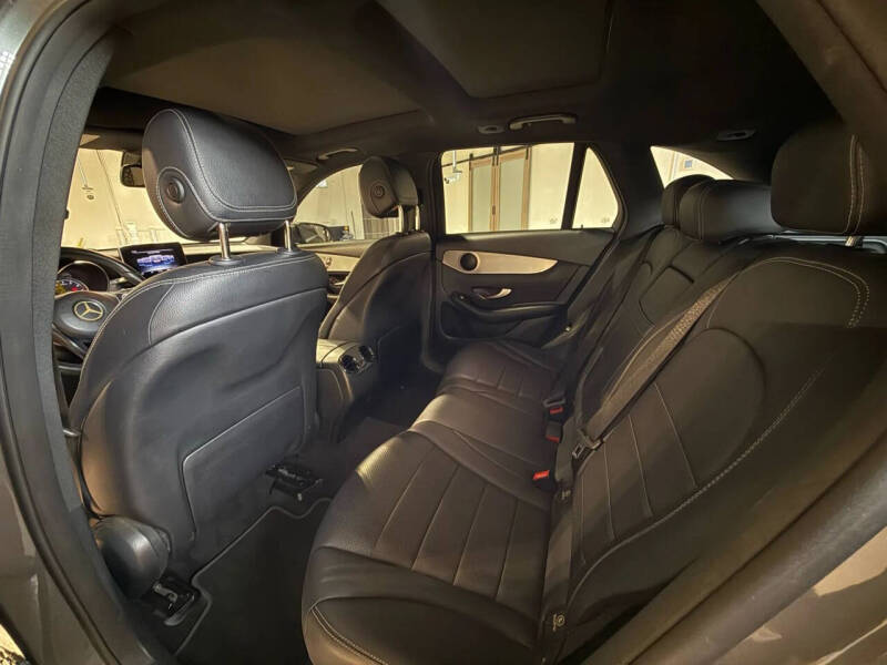 2017 Mercedes-Benz GLC GLC 300