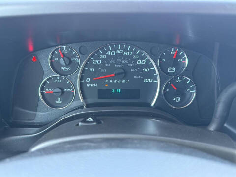 2025 Chevrolet Express 2500