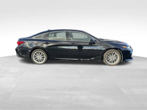 2020 Toyota Avalon Hybrid Limited