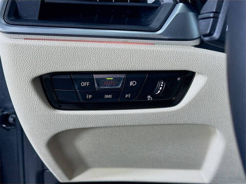 2022 BMW 3 Series 330i