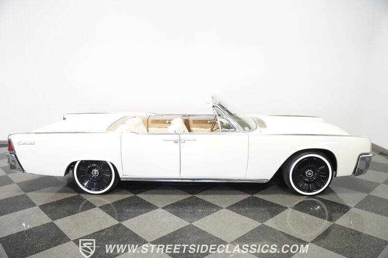 1962 Lincoln Continental