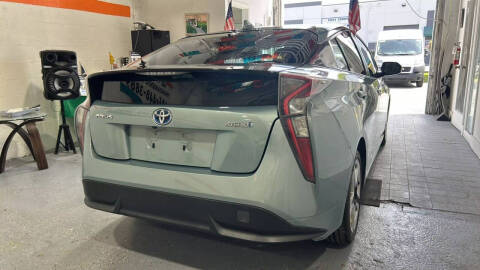 2016 Toyota Prius