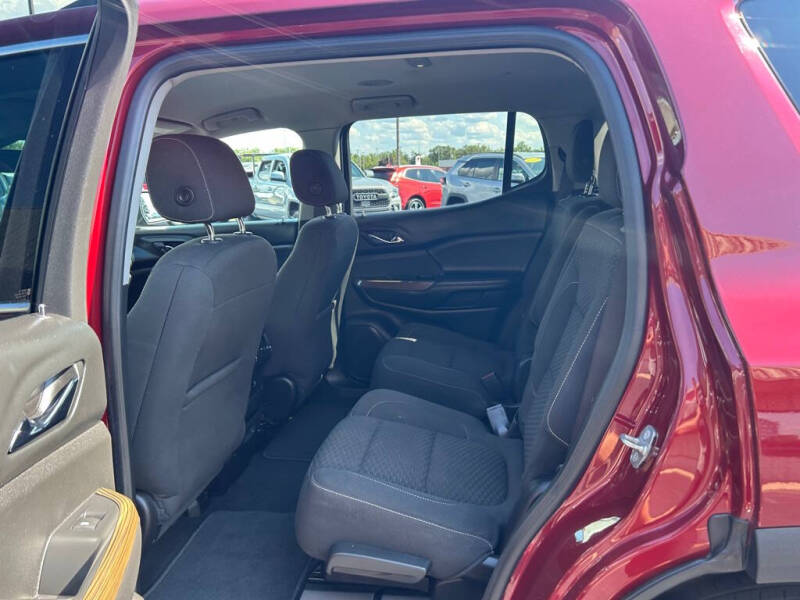 2017 GMC Acadia SLE-2