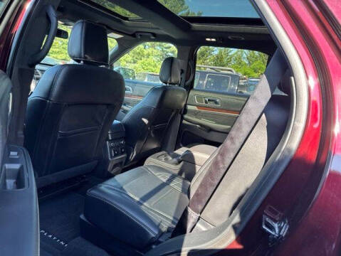 2019 Ford Explorer Platinum