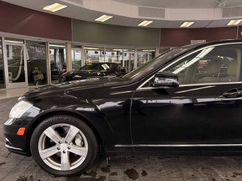 2010 Mercedes-Benz S-Class S 550 4MATIC