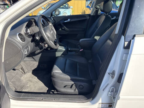 2011 Audi A3 2.0T Premium PZEV