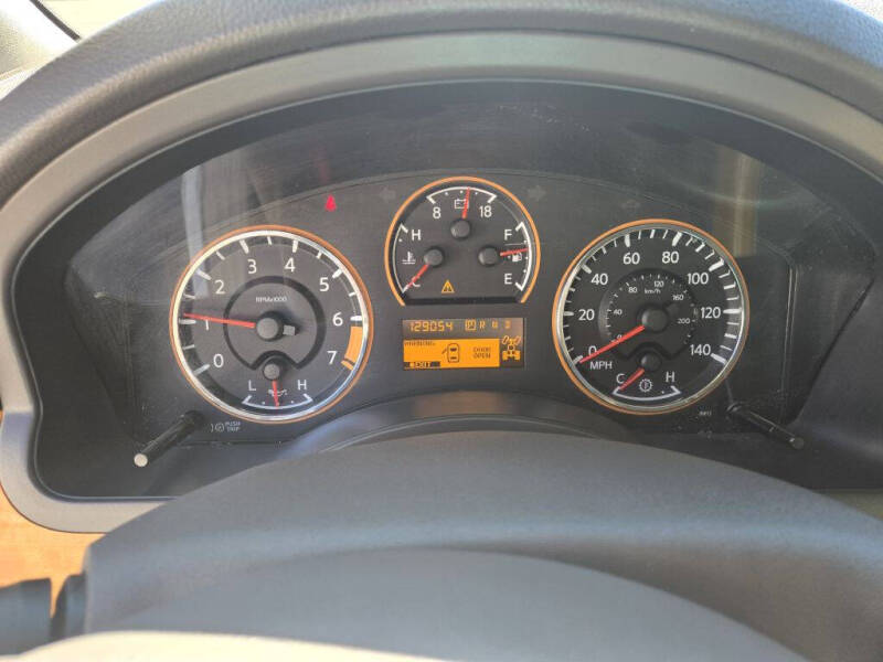 2013 Nissan Armada Platinum