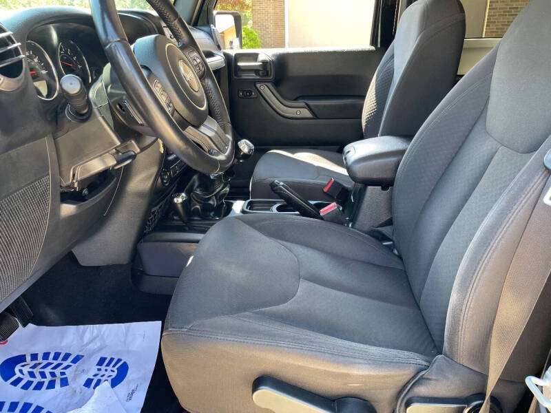 2017 Jeep Wrangler Sport