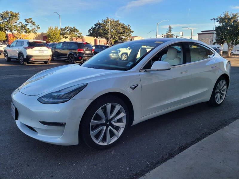 2018 Tesla Model 3 Mid Range