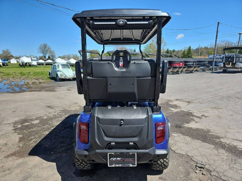 2024 Evolution Maverick 4