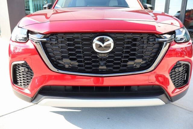 2025 Mazda CX-70 Plug-in Hybrid Premium