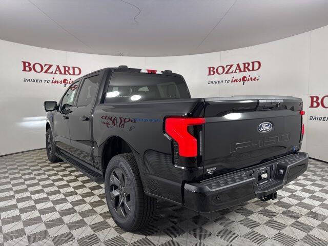 2025 Ford F-150 Lightning Flash