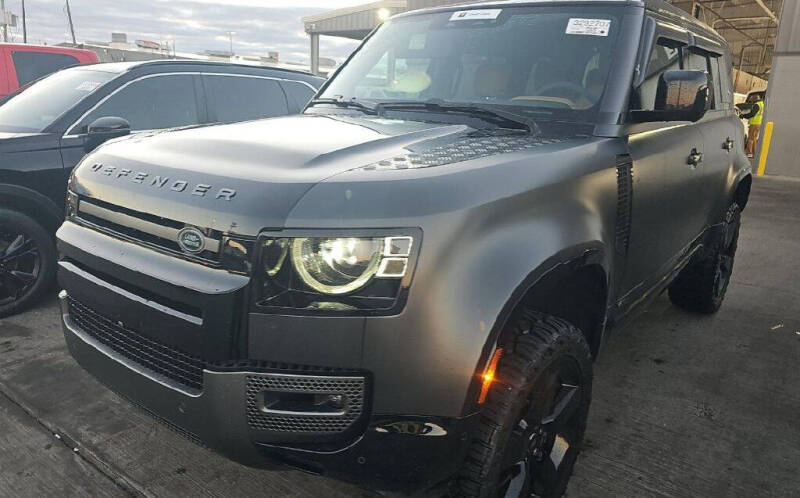 2023 Land Rover Defender 110 V8