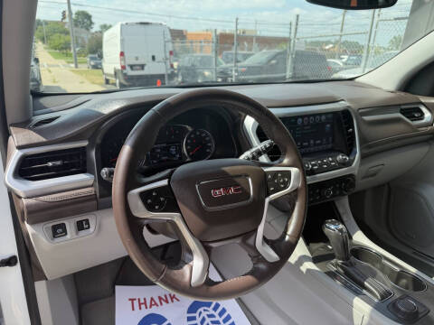 2017 GMC Acadia SLT-1