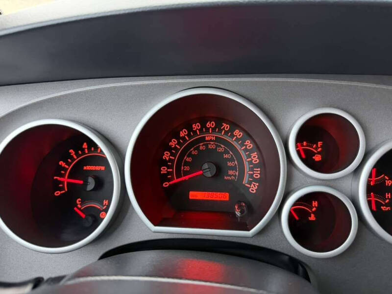 2013 Toyota Sequoia SR5