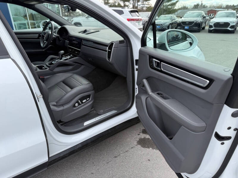 2020 Porsche Cayenne Coupe