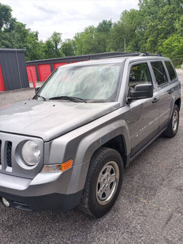 2014 Jeep Patriot for sale at R & R Motor Sports in New Albany IN