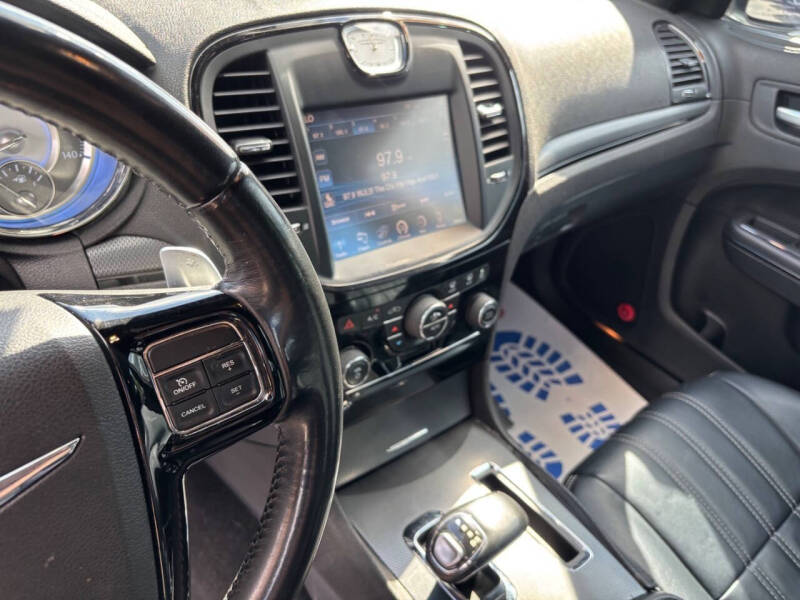 2014 Chrysler 300 S