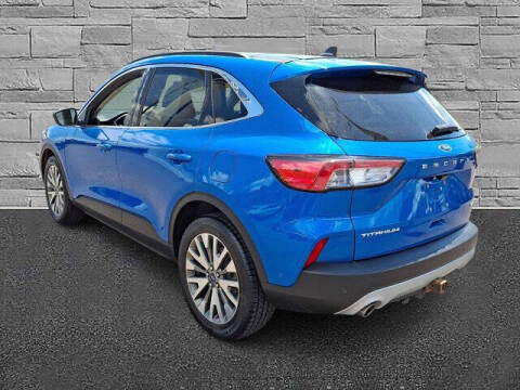 2020 Ford Escape Titanium