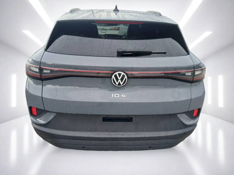 2023 Volkswagen ID.4 Pro