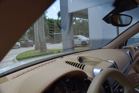 2014 Porsche Cayenne Platinum Diesel