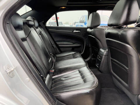 2023 Chrysler 300 S V6