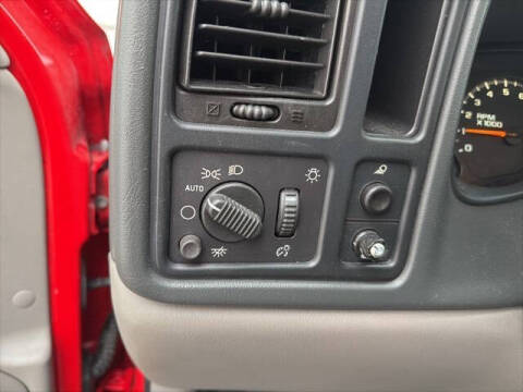 2005 Chevrolet Avalanche 1500 LS