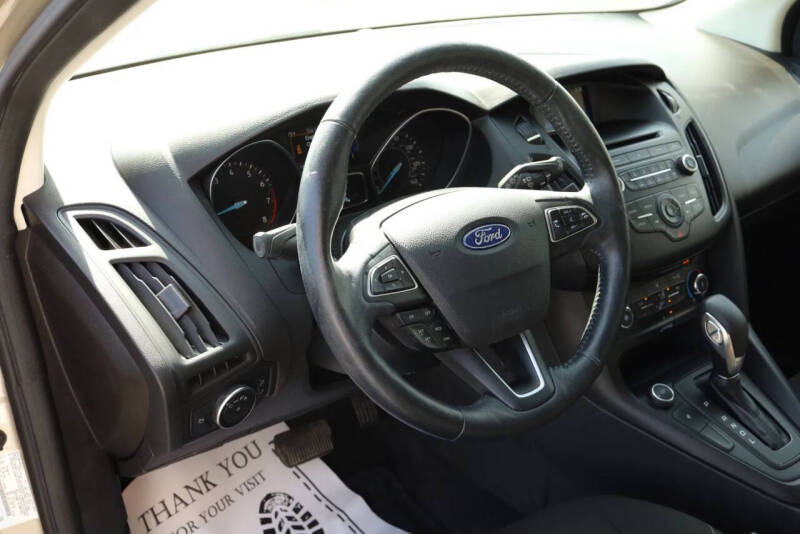 2017 Ford Focus SE
