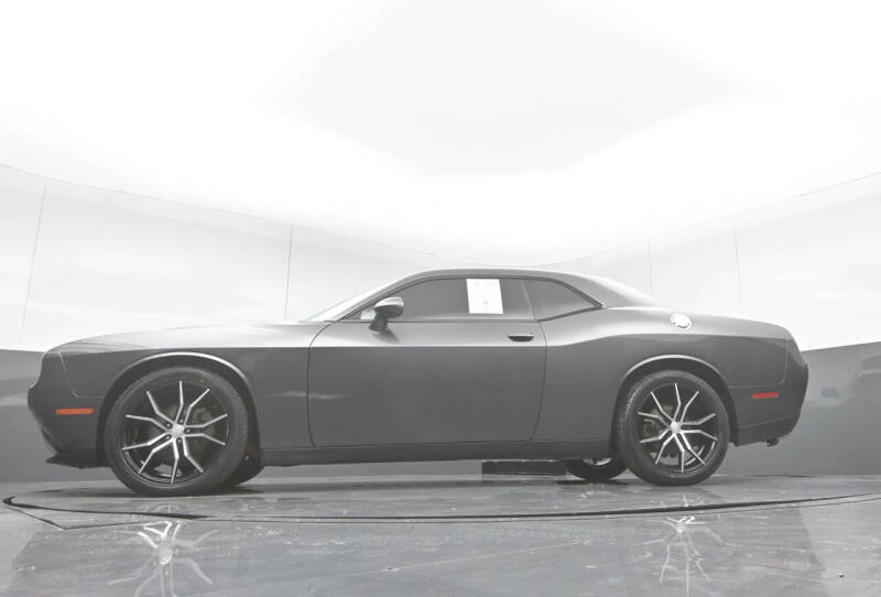 2017 Dodge Challenger SXT