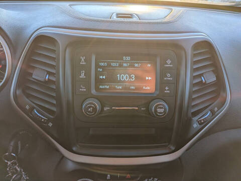 2014 Jeep Cherokee Sport